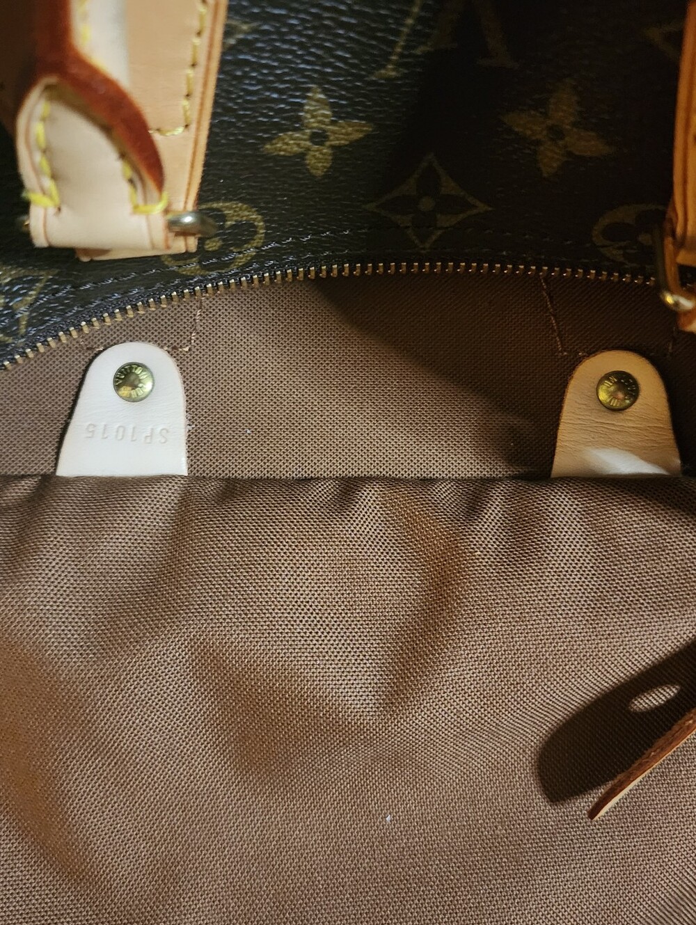 Louis Vuitton Monogram Speedy 25 with Coa And Dust Bag - Picture 6 of 6